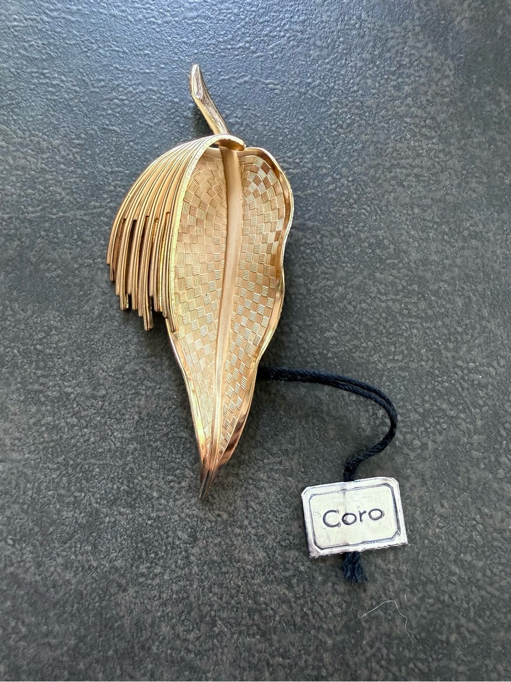 Coro Gold-Tone Leaf Brooch - Elegant Women’s Accessory